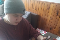13-letnia Justyna walczy z rakiem! Za pomoc dziękuje samodzielnie wykonanymi bransoletkami