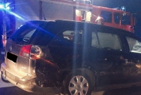 Wypadek na skrzyżowaniu w Grotkowie! Jedna osoba w szpitalu