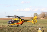 Poważny wypadek w gminie Trzemeszno! 33-letnia kobieta i 9-letni chłopiec w szpitalu!