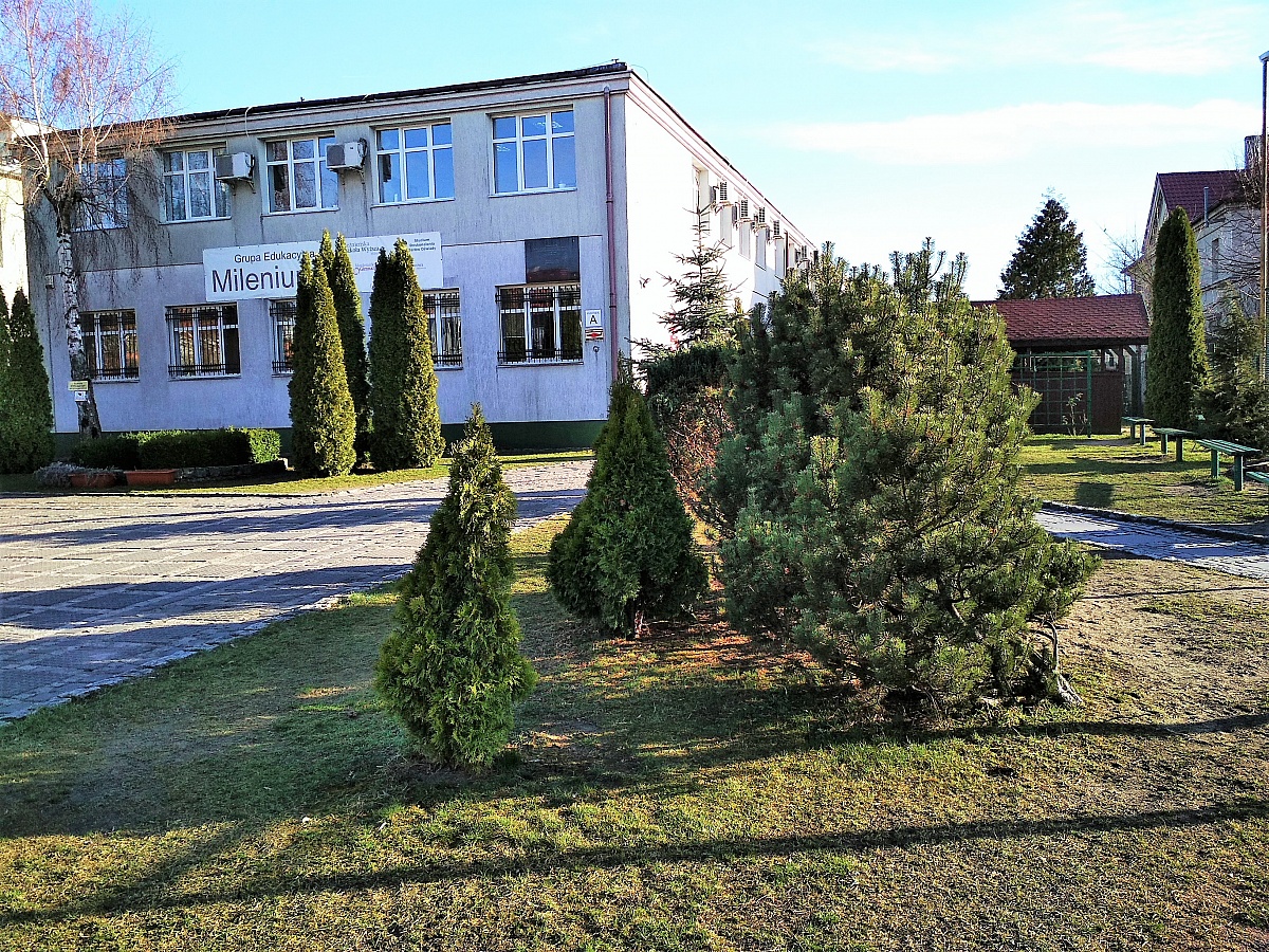 Nauczanie hybrydowe w Gnieźnieńskiej Szkole Wyższej Milenium