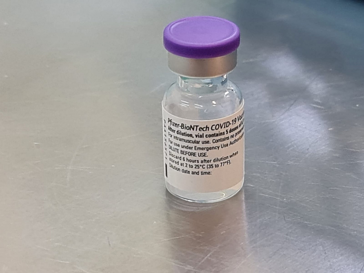 Szczepionki na koronawirusa dotarły do Gniezna! Ruszają szczepienia personelu medycznego