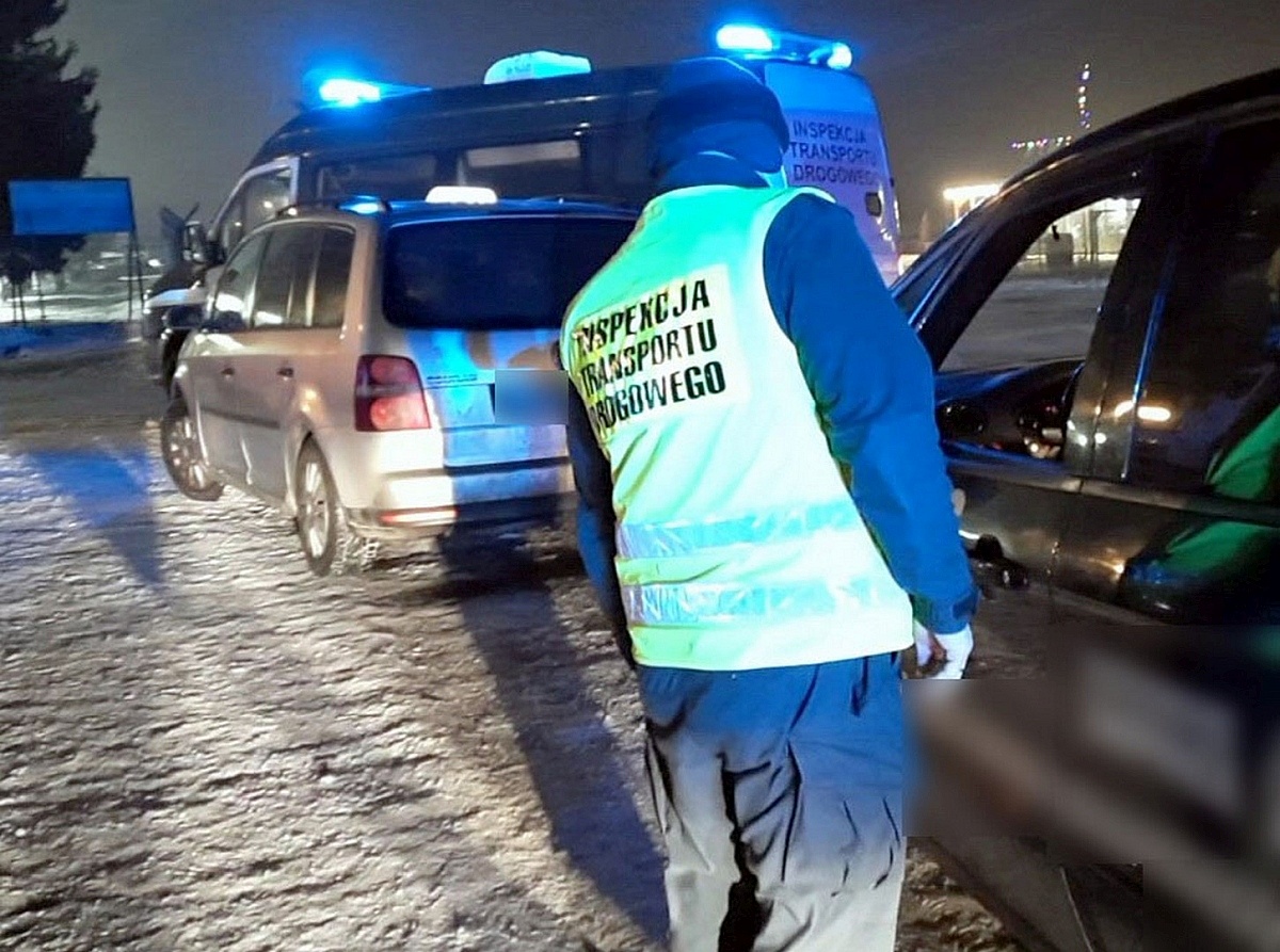 Powidzcy taksówkarze pod kontrolą Policji, Inspekcji Transportu Drogowego i Żandarmerii Wojskowej!