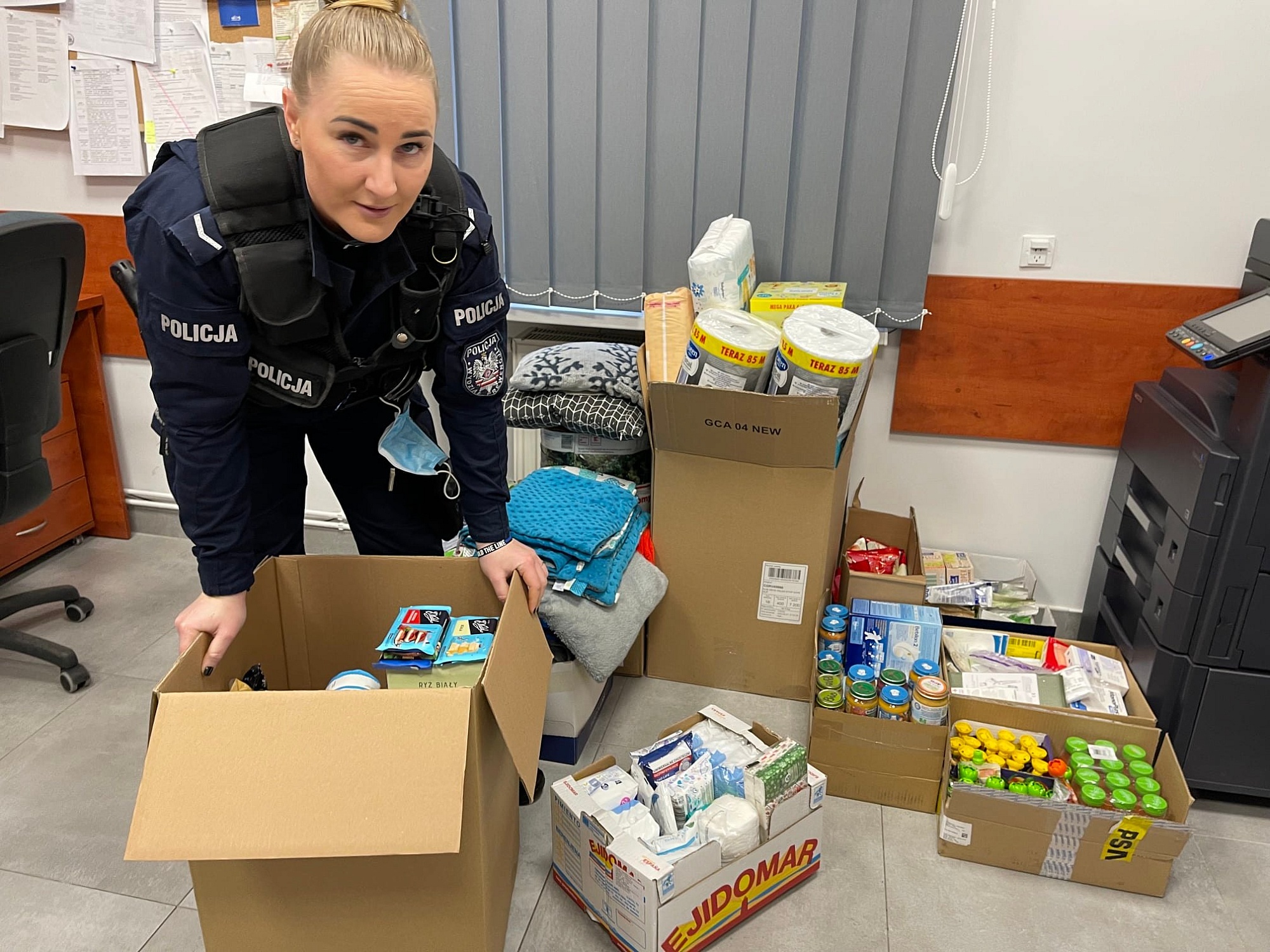 Policjantka z Gniezna zorganizowała zbiórkę dla uchodźców